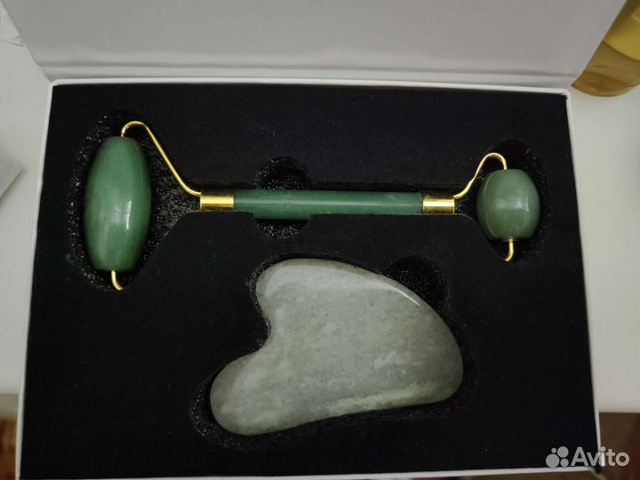 Набор роллер и скребок гуаша из нефрита