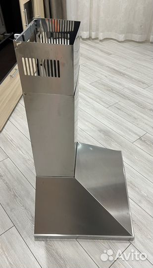 Вытяжка кухонная б/у