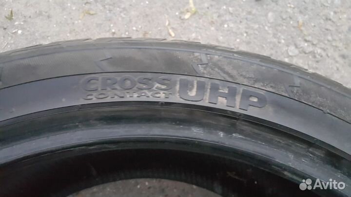 Continental CrossContact UHP E 295/35 R21