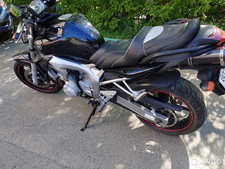 Yamaha FZ6N