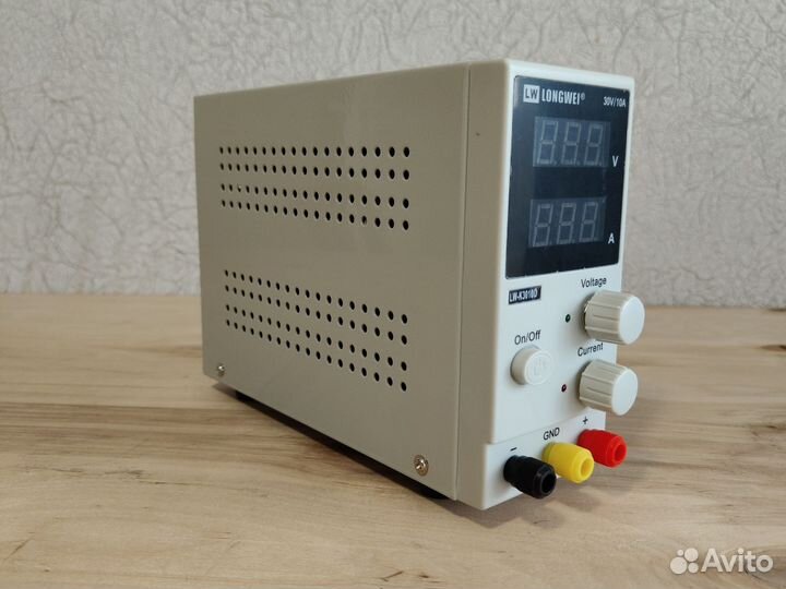 Лабораторный блок питания LW-K3010D