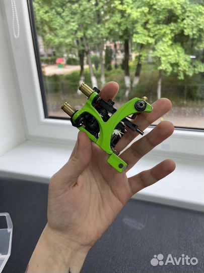 Тату-машинка индукционная