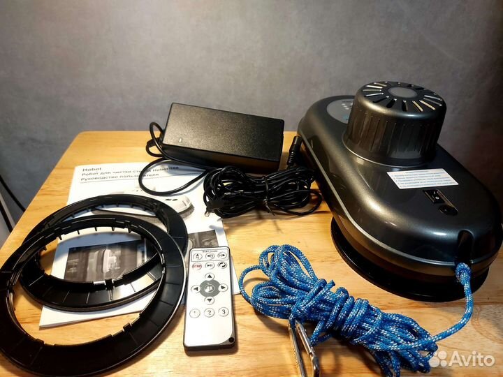 Робот для чистки окон hobot-168