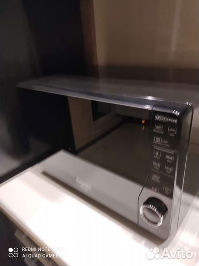 Микроволновая печь Hotpoint-Ariston