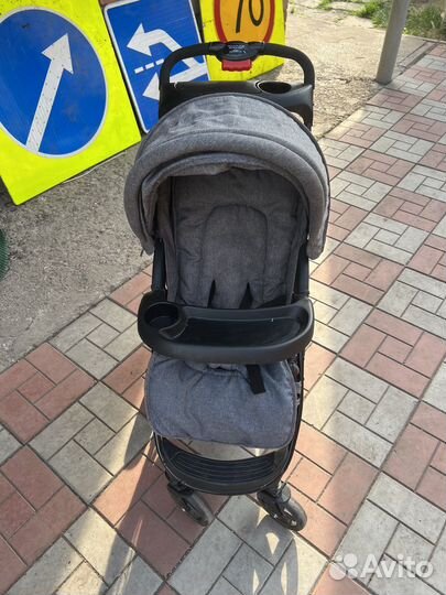 Коляска прогулочная