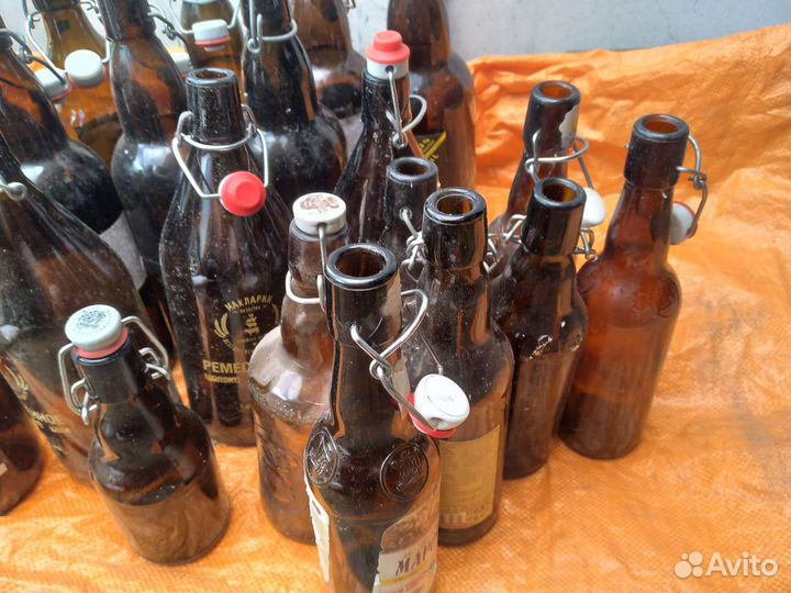 Бутылки с бугельной пробкой