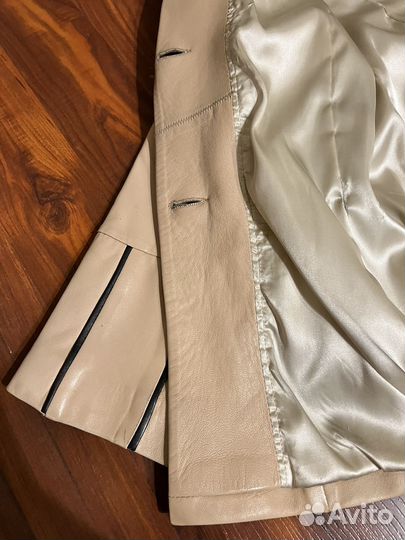 Куртка кожаная женская демисезонная