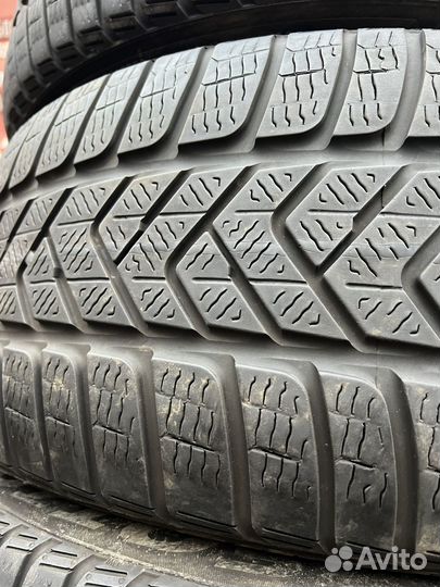 Pirelli Winter Sottozero 3 255/45 R19