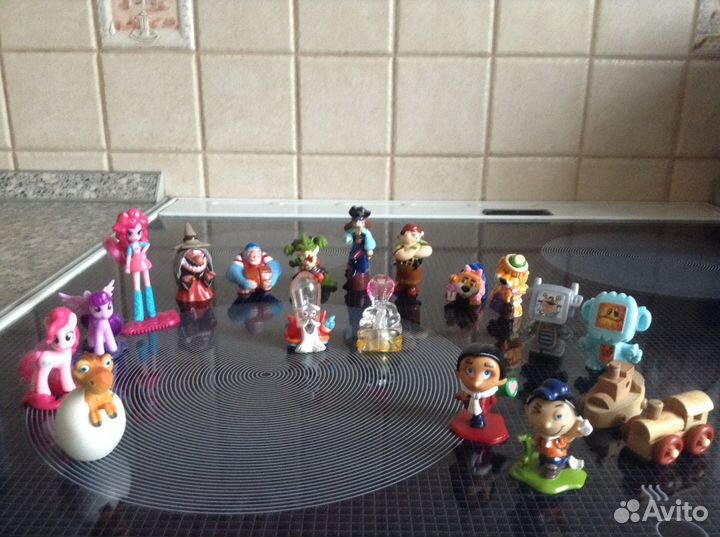 Игрушки из киндера