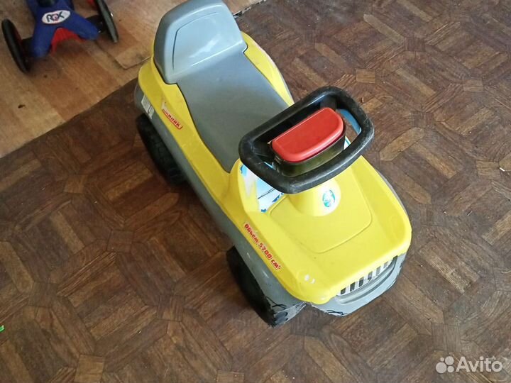 2 Самоката детских и машинка