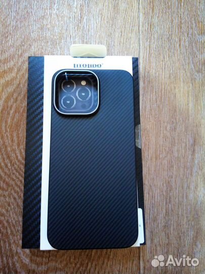 Чехол на iPhone 15 pro max карбон