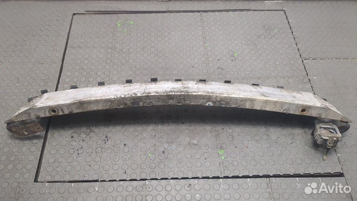 Усилитель бампера Volvo C70, 2002