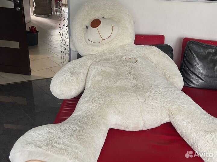 Плюшевый медведь