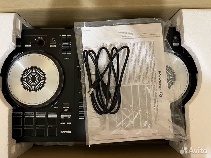 Dj контроллер Pioneer SB3