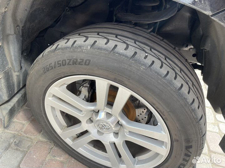 Комплект оригинальных колес R20 toyota prado