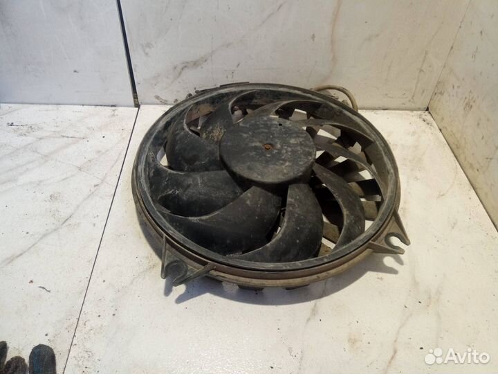 Вентилятор охлаждения Citroen C5 DC 2002