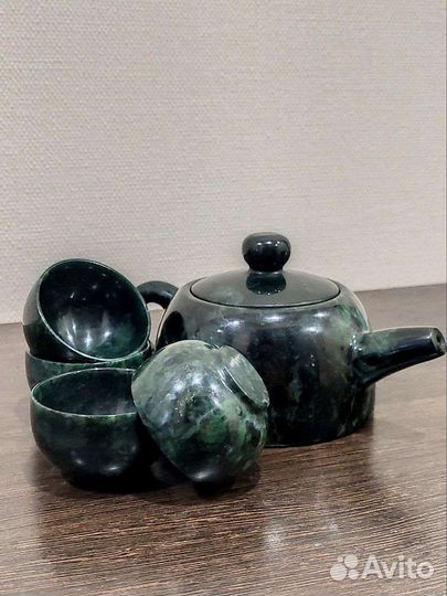 Чайник заварочный из нефрита