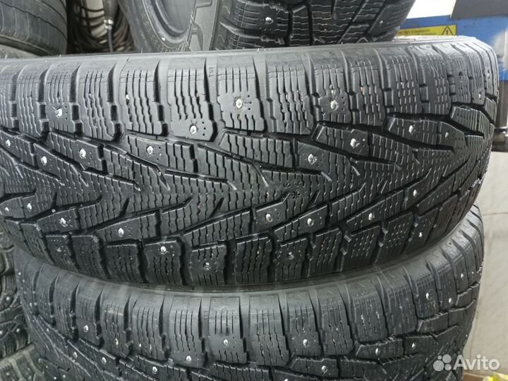 Nokian Tyres Hakkapeliitta 7 SUV 225/65 R17