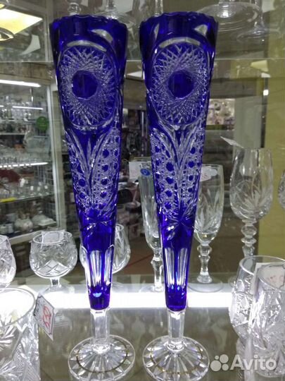 Бокал свадебные из цветного хрусталя