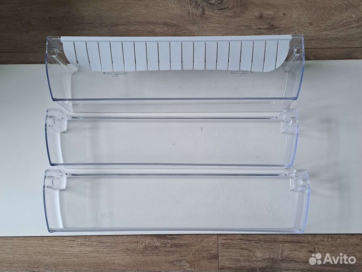 Полки балконы для холодильника Hotpoint Ariston