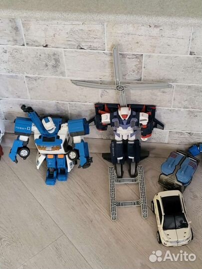 Игрушка робот трансформер