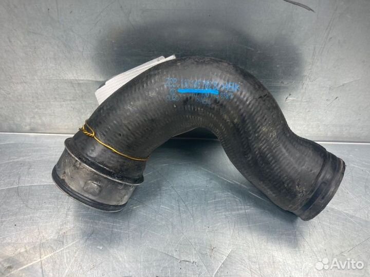 Патрубок интеркулера Volkswagen Golf 4 1997-2005