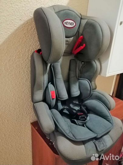 Детское автокресло Heyner