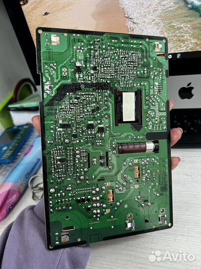 Блок питания bn4400852f