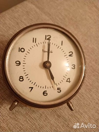 Тонометры и будильник на запчасти