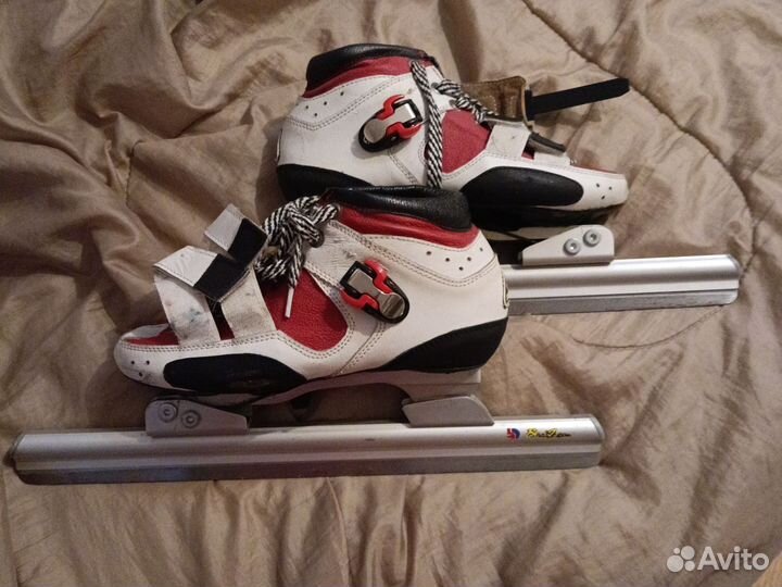 Конькобежный коньки