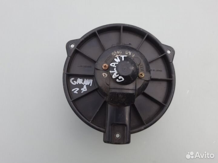 Моторчик отопителя Mitsubishi Galant