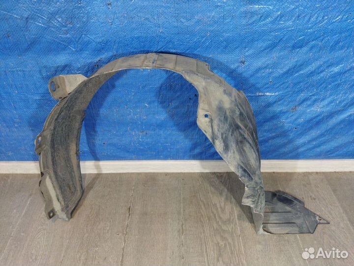 Подкрылок передний левый Kia Rio 3 QB 2011-2017