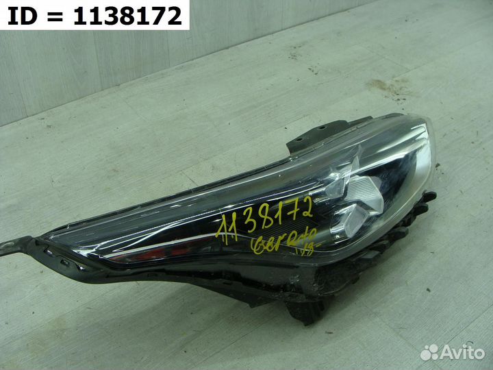 Фара правая Kia Cerato