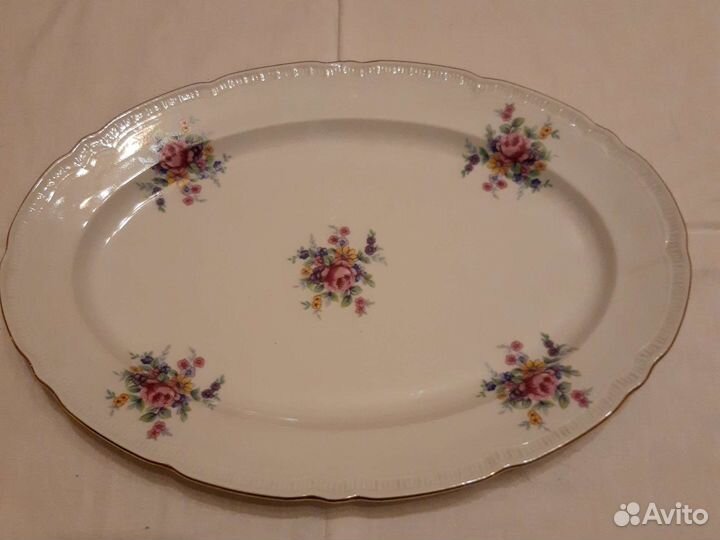 Блюдо сервировочное большое фарфор Чехословакия