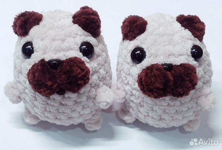 Брелок Мопс