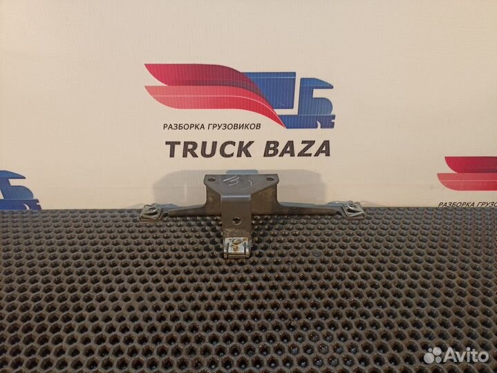 Кронштейн шумоизоляции Renault T, Volvo FH