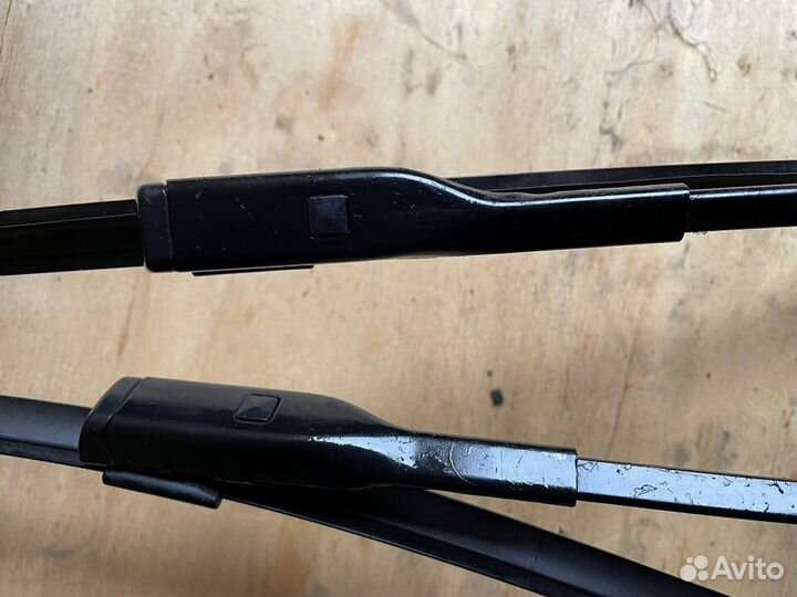 Шкода octavia a7 поводок дворника