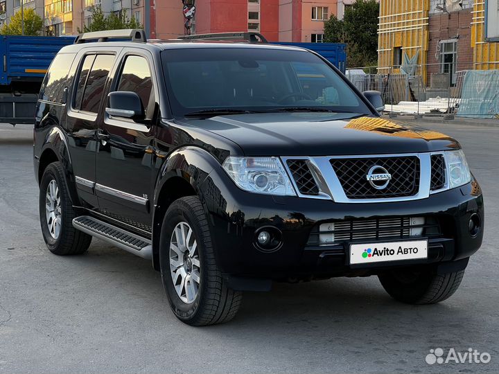 Nissan Pathfinder 3.0 AT, 2011, 192 000 км