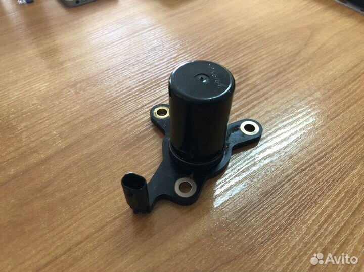 Датчик уровня масла Mercedes M271 OM646