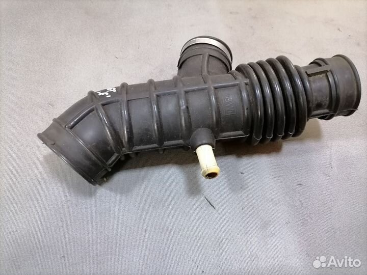 Патрубок воздушного фильтра Opel Kadett E