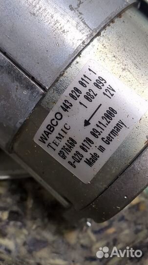 Компрессор воздушный BMW X5 E53, 2001