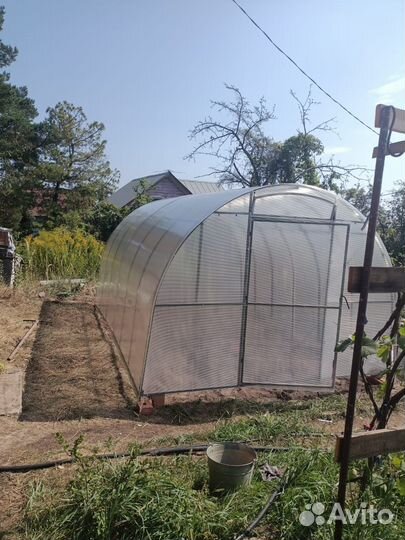 Теплицы из поликарбоната с доставкой