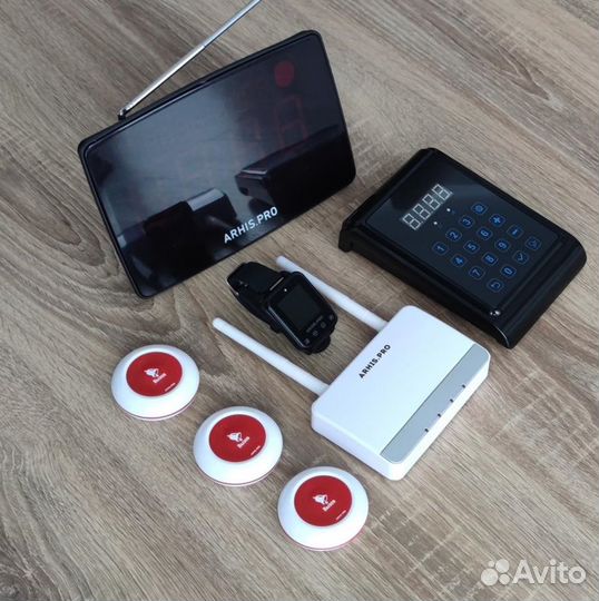 Кнопка вызова официанта,часы, табло, пульт, репите