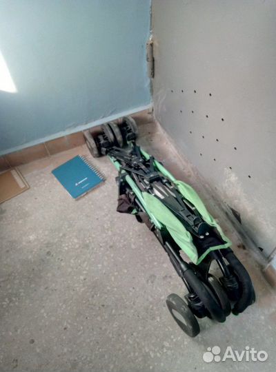 Коляска прогулочная Chicco