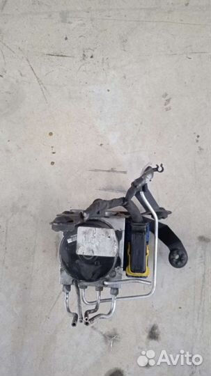 Блок ABS Renault Megane 3 K4M 1.6 16v