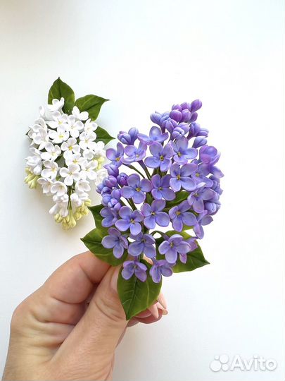 Броши с сиренью ручной работы 2 шт