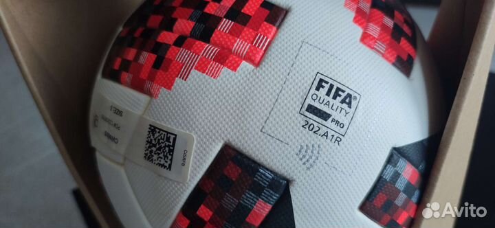 Мяч чм 2018 Adidas Telstar 18