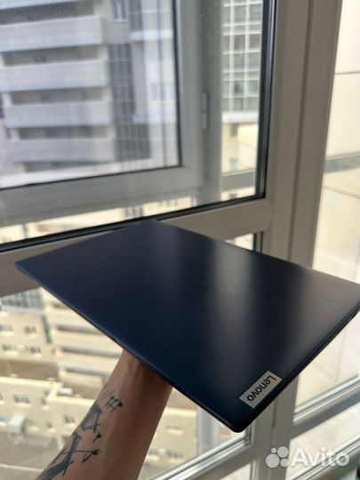 Lenovo ideapad 3
