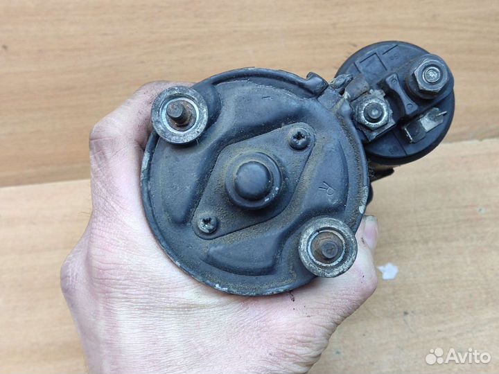 Стартер, Volvo 960