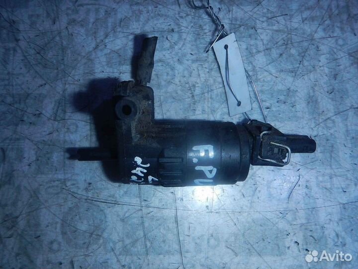 Насос (моторчик) омывателя стекла Fiat Punto